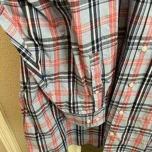 Men’s long sleeve shirt